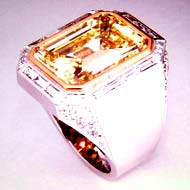 Ring Weissgold mit einem gelben Diamanten 23 ct.